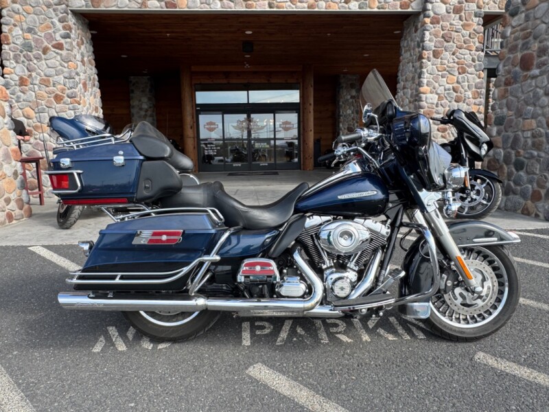 2012 Harley-Davidson® Electra Glide® Ultra Limited FLHTK 