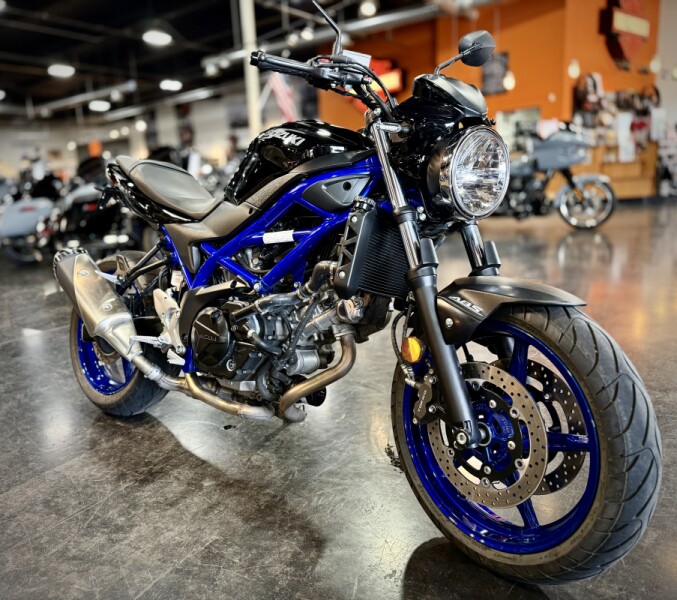 2019 Suzuki SV650 Metallic Oort Gray No. 3