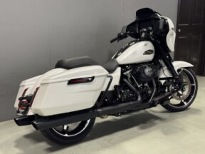 FLHX 2025 Street Glide™ thumb 2