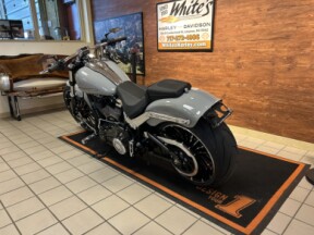 2024 Harley-Davidson® FXBR Breakout™ 117 thumb 0