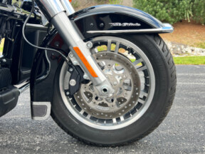 FLHTCUTG 2020 Tri Glide® Ultra thumb 2
