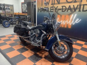 2016 Harley-Davidson Heritage Softail Classic FLSTC thumb 2