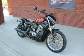 2024 Harley-Davidson® Nightster® Special Red Rock thumb 3
