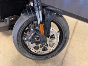 RA1250ST 2026 Pan America® 1250 ST thumb 2