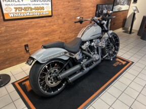 2024 Harley-Davidson® FXBR Breakout™ 117 thumb 2