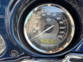 2012 Harley-Davidson® Electra Glide® Ultra Limited FLHTK  thumb 1