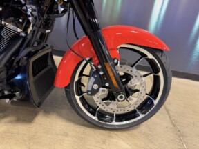 FLTRX 2026 Road Glide® thumb 2