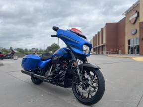 2026 Harley-Davidson® FLHXSTSE CVO Street Glide ST Electric Coast thumb 3