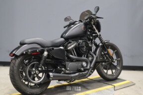 2021 Harley-Davidson® Iron 883™ XL 883N thumb 1