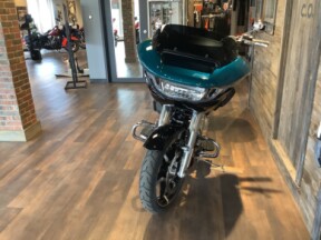 Harley-Davidson® Road Glide® 2026 FLTRX T26-26 Teal Thunder / Vivid Black Chrome Trim thumb 2