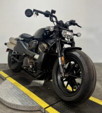 2023 Harley-Davidson® Sportster® S RH1250S thumb 3