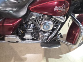 2000 Harley-Davidson® Electra Glide® Classic FLHTCI thumb 2