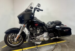 2019 Harley-Davidson® Electra Glide® Standard FLHT thumb 1