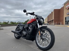 2026 Harley-Davidson® RH975S Nightster® Special Blood Orange thumb 3