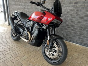 2025 Harley-Davidson® Pan America™ 1250 ST Brilliant Red thumb 3