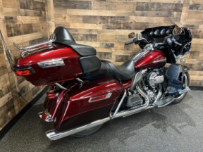 2015 Harley-Davidson® Ultra Limited Two-Tone Mysterious Red Sunglo/Blackened Cayenne Sunglo FLHTK thumb 2