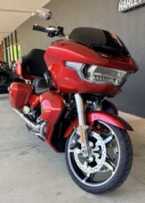 FLTRX 2025 Road Glide® thumb 2