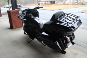 2026 Harley-Davidson® Road Glide® Vivid Black Black Trim thumb 0
