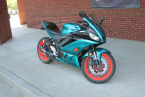 2021 Yamaha YZF-R3 Electric Teal thumb 3