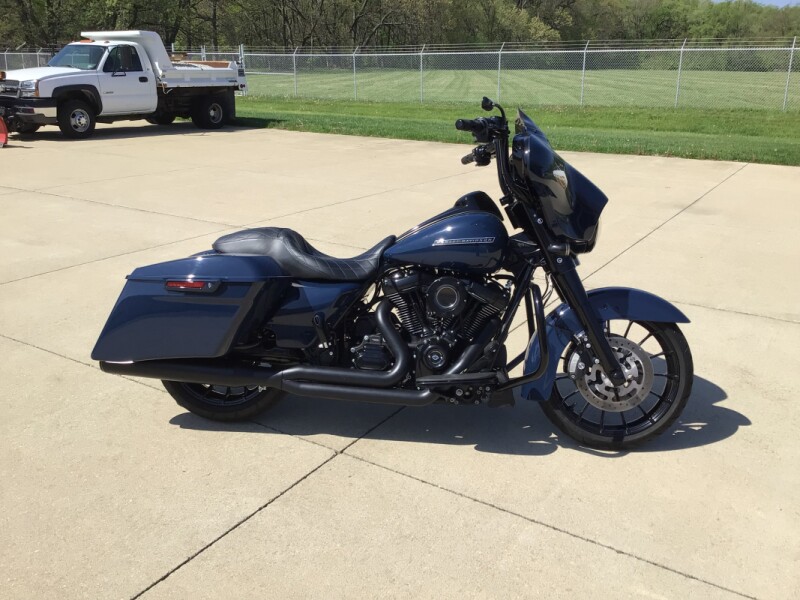 FLHXS 2019 Street Glide® Special