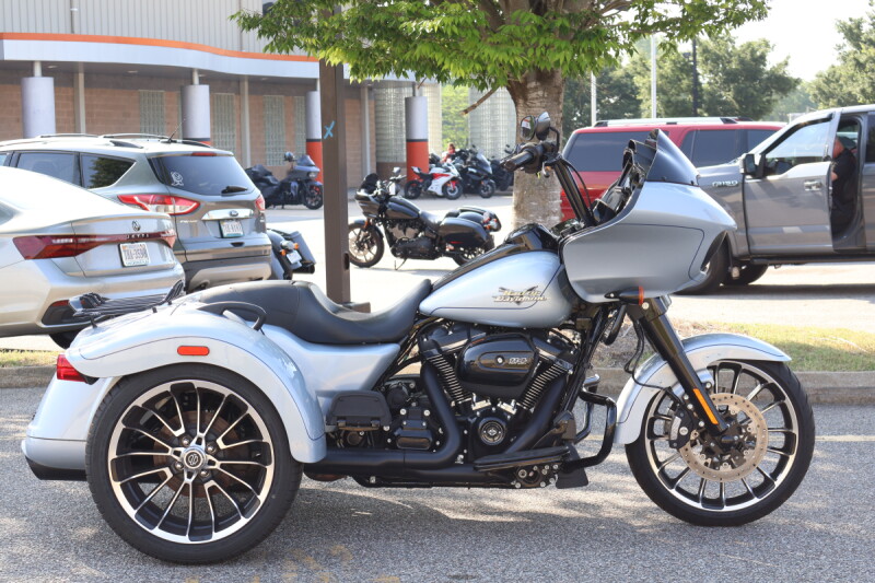 2024 Harley-Davidson® Road Glide® 3 FLTRT