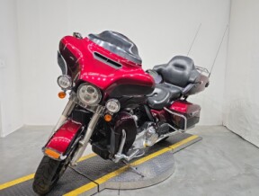 FLHTK 2014 Electra Glide® Ultra Limited thumb 2