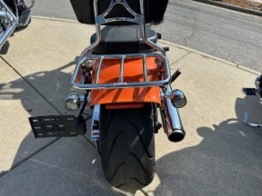 2023 Harley-Davidson® Breakout® Baja Orange thumb 0