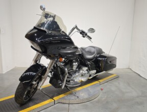 FLTRXS 2017 Road Glide® Special thumb 2