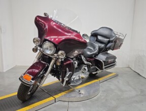 FLHTCUI 2005 Electra Glide® Ultra Classic® thumb 2