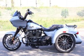 2024 Harley-Davidson® Road Glide® 3 FLTRT thumb 0