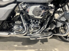 2026 Harley-Davidson® Road Glide® Dark Billiard Gray Chrome Trim FLTRX thumb 0