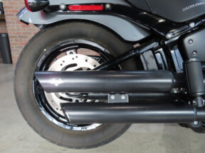 2022 Harley-Davidson® Street Bob® 114 FXBBS thumb 1