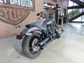 2022 Harley-Davidson® Street Bob® 114 FXBBS thumb 0