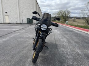2025 Royal Enfield Himalayan 450 thumb 2