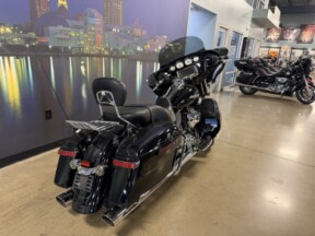 FLHXS 2015 Street Glide® Special thumb 0