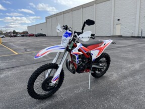 2022 Beta Xtrainer 2T 300 thumb 2