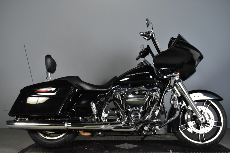 2019 Harley-Davidson® Road Glide® FLTRX