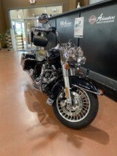FLHR 2009 Road King® thumb 2