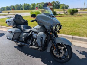 2024 Harley-Davidson® Ultra Limited Billiard Gray thumb 3
