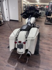 FLHXS 2022 Street Glide® Special thumb 2