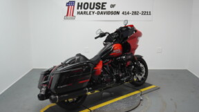 2026 Harley-Davidson® CVO Road Glide ST Citrus Heat Re-Entry thumb 3