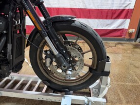 Harley-Davidson® Low Rider™ S 2024 FXLRS VIVID BLACK thumb 1