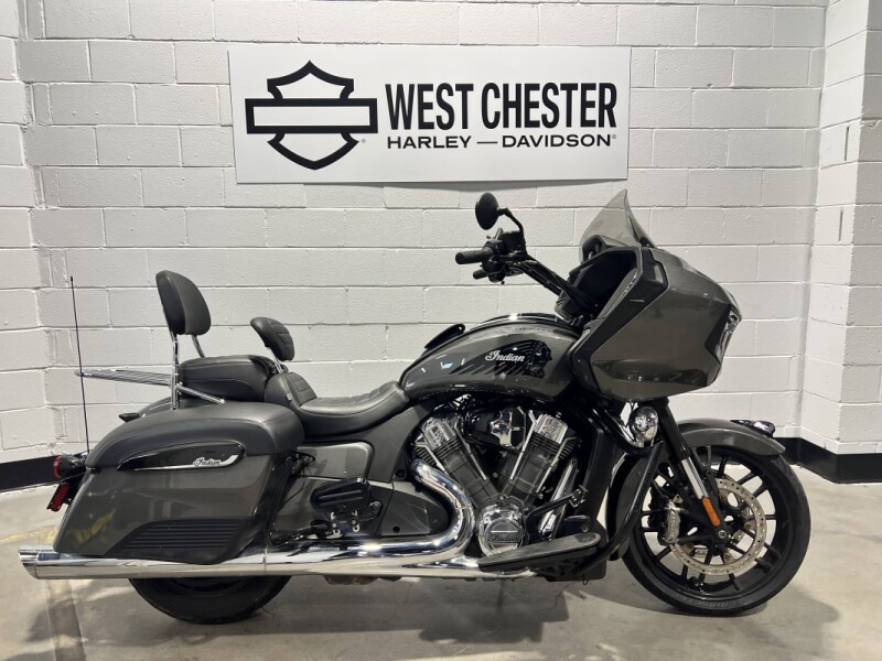 2020 Indian Motorcycle Challenger Titanium Metallic