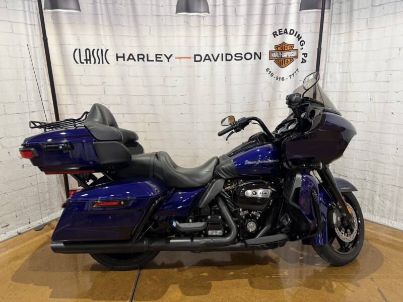 2020 Harley-Davidson® Road Glide® Limited Zephyr Blue/Black Sunglo