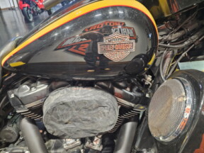 2023 Harley-Davidson® Street Glide® Special thumb 2