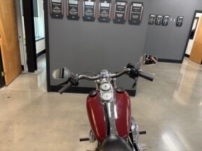 2005 Harley-Davidson® Low Rider® Billiard Red thumb 0