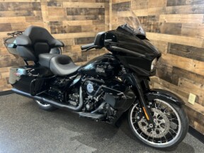 2026 Harley-Davidson® Street Glide Limited Vivid Black Black Trim  FLHXL thumb 3