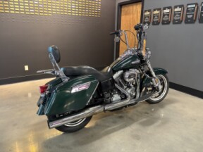2016 Harley-Davidson® Switchback™ Deep Jade Pearl thumb 2
