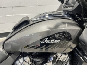 2020 Indian Motorcycle Challenger Titanium Metallic thumb 3