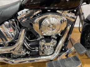2002 Harley-Davidson® Fat Boy® VIVID BLACK W/STRIPE thumb 2